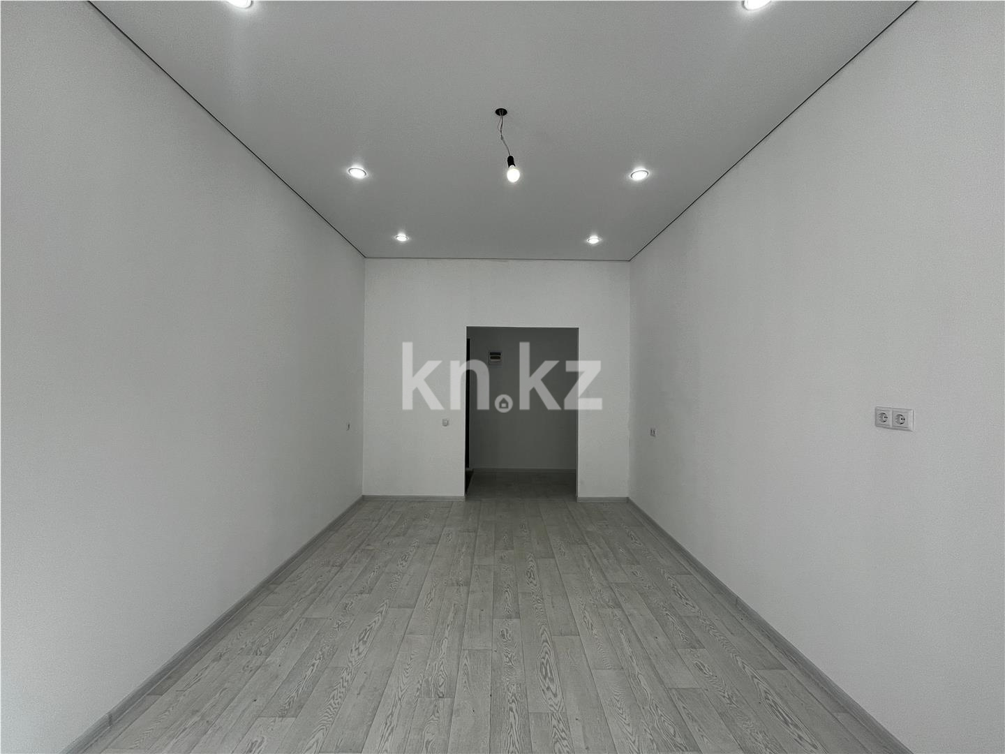 Продажа 1-комнатной квартиры, 42 м², 067 учетный квартал - Продажа  однокомнатных квартир в Караганде фото 4 из 15