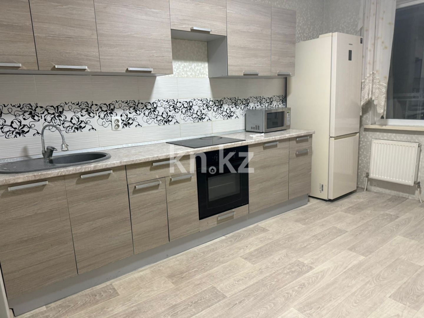 Аренда 2-комнатной квартиры, 70 м², пр. Момышулы, дом  12 - ул. Сатпаева - Аренда  двухкомнатных квартир помесячно в Астане с фото фото 1 из 13
