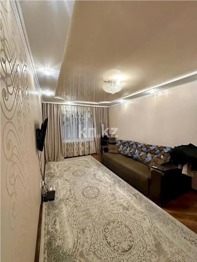 Продажа 3-комнатной квартиры, 60 м², мкр-н Алмагуль, дом  5 - Продажа квартир в Казахстане фото 1 из 6