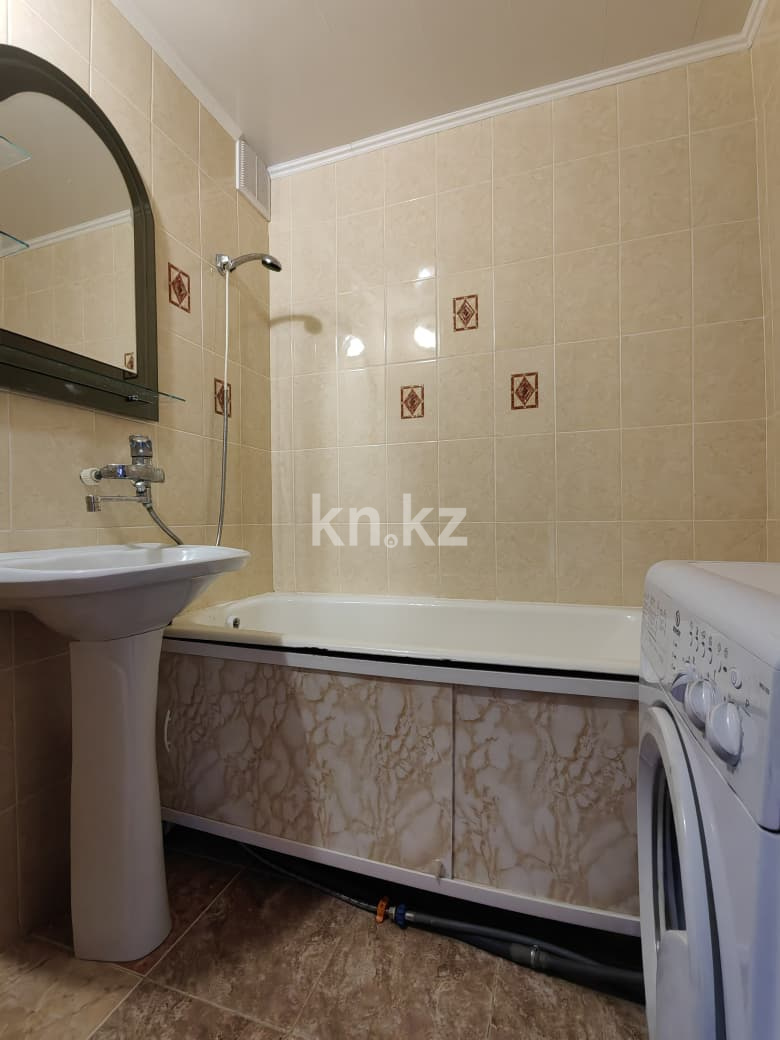 Продажа 3-комнатной квартиры, 65 м² - Продажа  трехкомнатных квартир в Караганде на Юго-Востоке фото 22 из 33