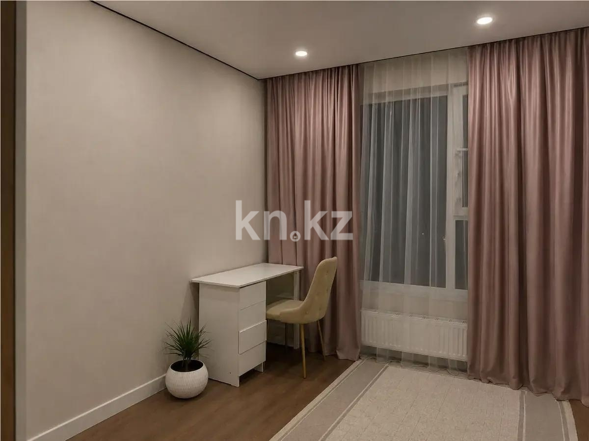 Продажа 3-комнатной квартиры, 65 м² - Продажа квартир в кирпичном доме в Казахстане фото 1 из 6
