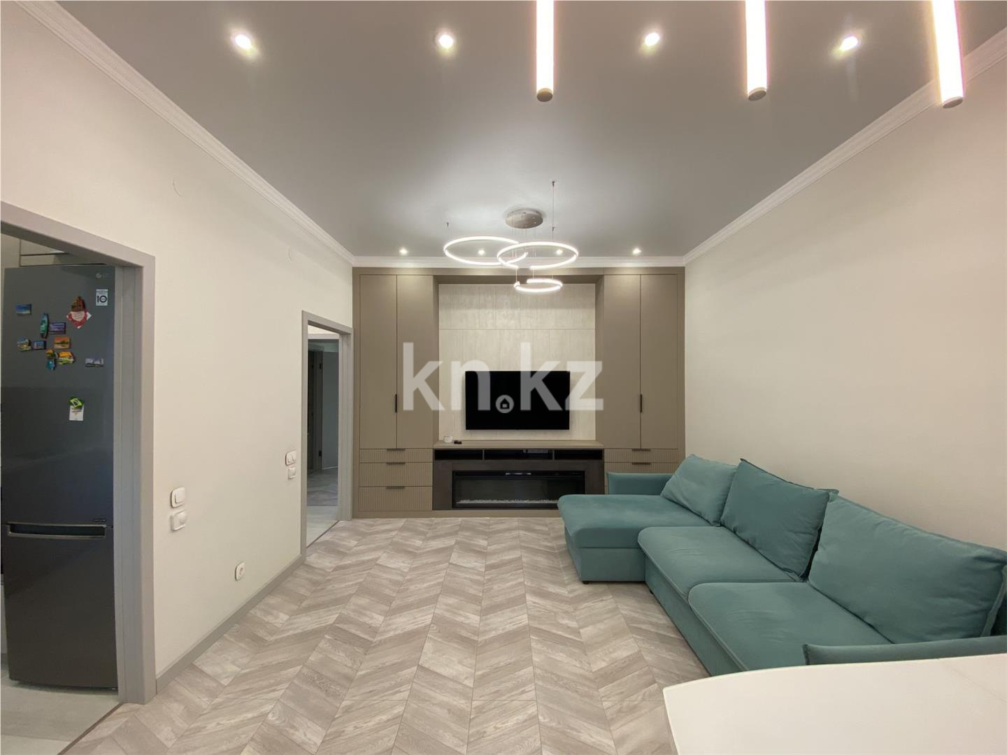 Продажа 3-комнатной квартиры, 76 м², мкр-н Степной-3, дом  2/3 - Продажа  трехкомнатных квартир в Караганде фото 3 из 33