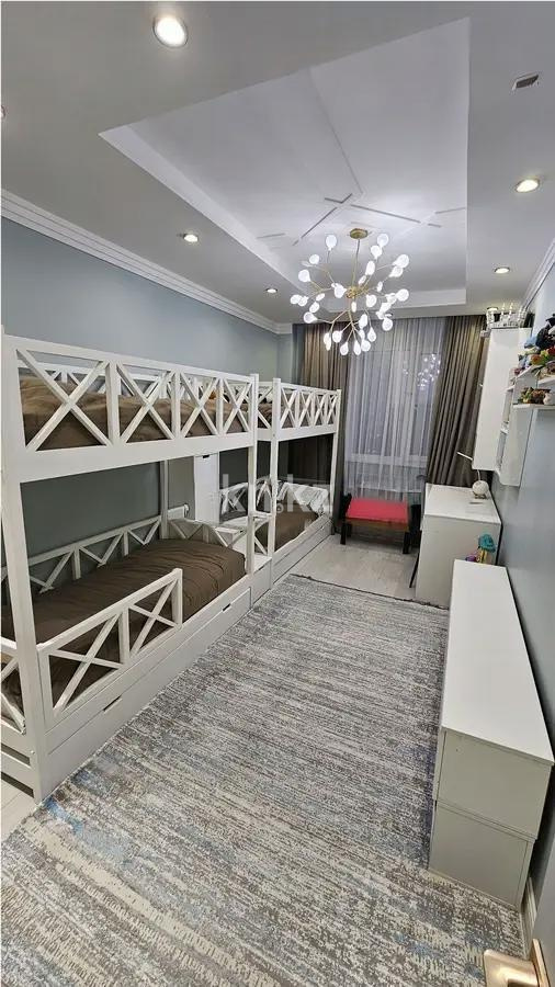 Продажа 4-комнатной квартиры, 100 м², ул. Торайгырова, дом  21/1 - Продажа квартир в Алматы фото 3 из 8