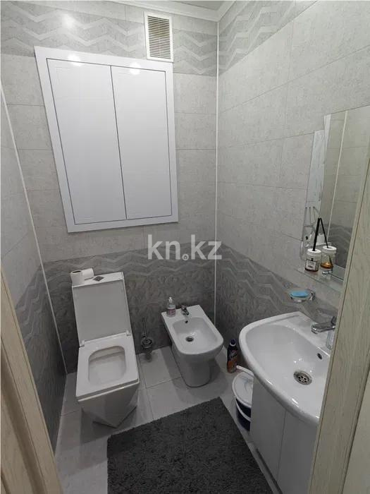Продажа 4-комнатной квартиры, 100 м², ул. Молдагалиева, дом  6/2 в Астане - фото 5