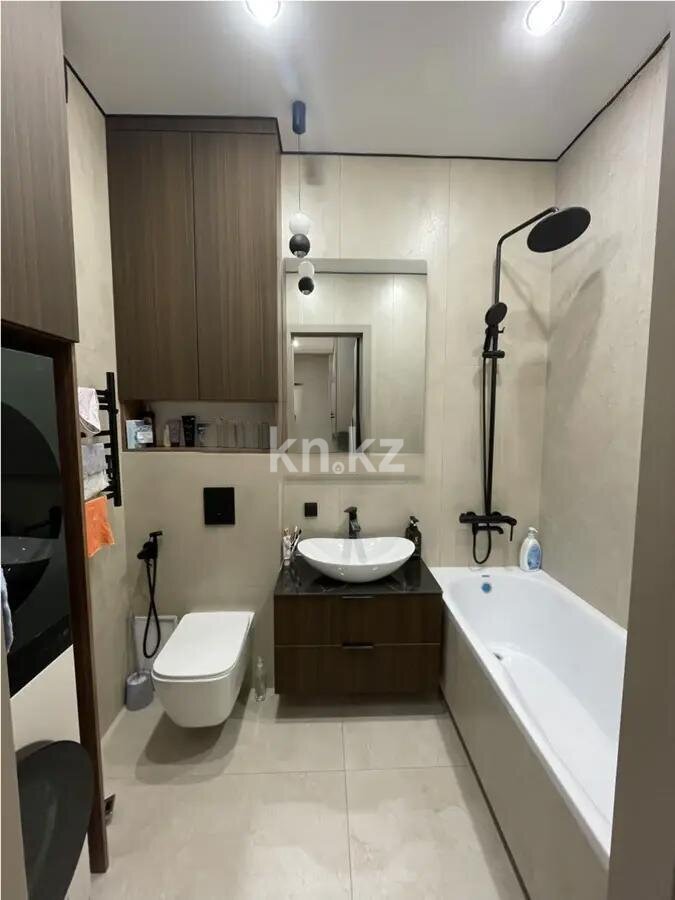 Продажа 3-комнатной квартиры, 66 м² в Алматы - фото 4