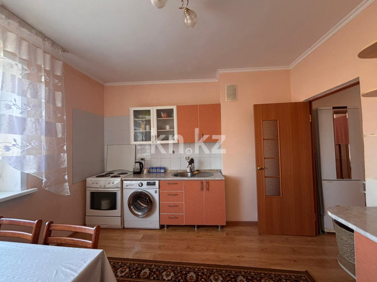 Аренда 1-комнатной квартиры, 50 м² в Астане