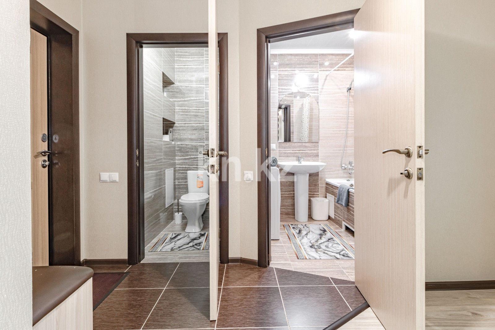 Аренда 2-комнатной квартиры посуточно, 65 м², ул. Сарайшык, дом  7 - пр. Кабанбай батыра - Аренда квартир посуточно в Астане без посредников фото 14 из 20