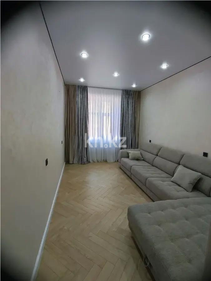 Продажа 3-комнатной квартиры, 90 м², 067 учетный квартал, дом  456/1 - Продажа  трехкомнатных квартир в Караганде фото 2 из 7