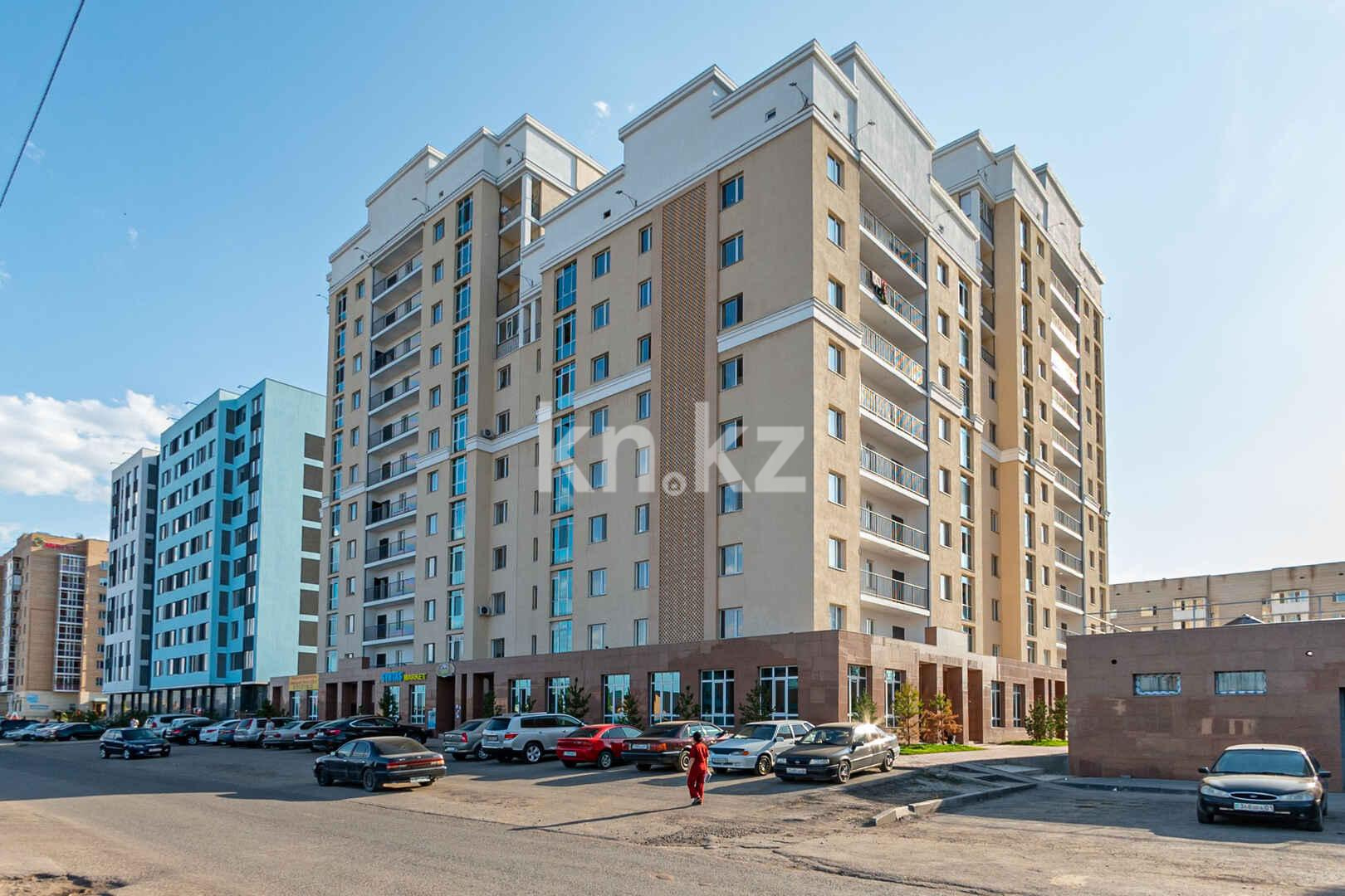 Продажа 2-комнатной квартиры, 70 м², ул. Кордай, дом  83 в Астане - фото 4