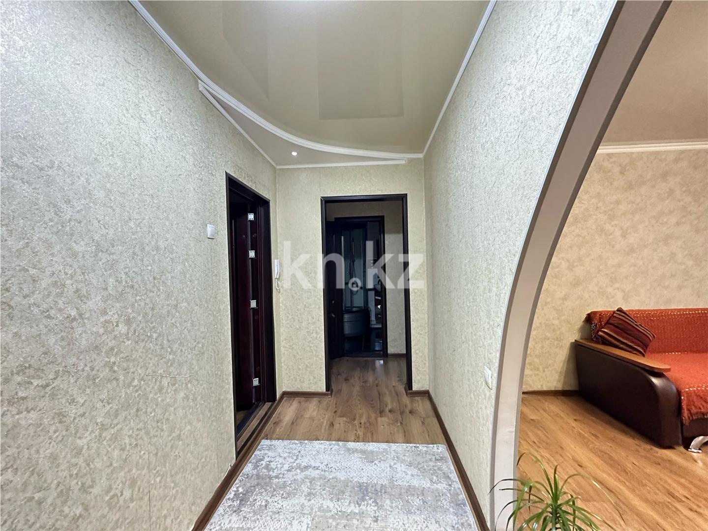 Продажа 2-комнатной квартиры, 58 м², ул. Ермекова - Продажа квартир в Караганде фото 4 из 11