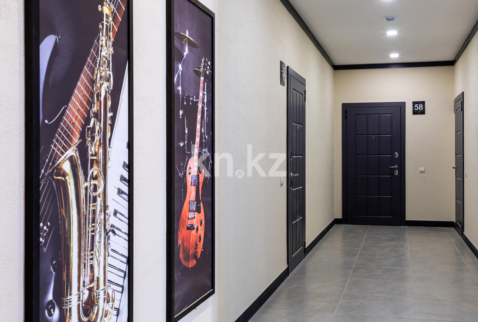 Продажа 2-комнатной квартиры, 55 м², ул. Сатпаева, дом  133/5 в Алматы - фото 19