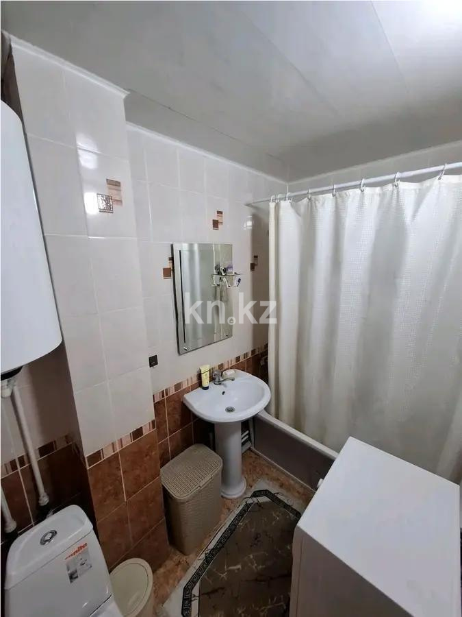 Продажа 3-комнатной квартиры, 60 м², пр. Республики, дом  18 - Продажа квартир в Караганде фото 4 из 5