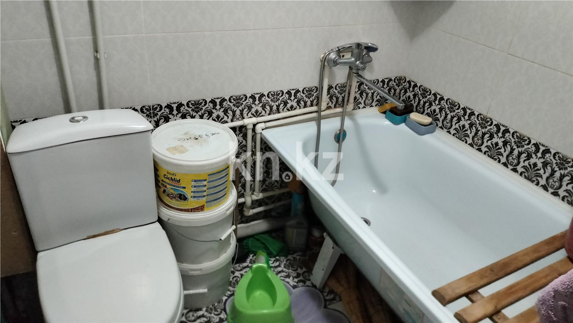 Продажа 3-комнатной квартиры, 57 м², мкр-н 12 - Продажа квартир в Караганде фото 13 из 14