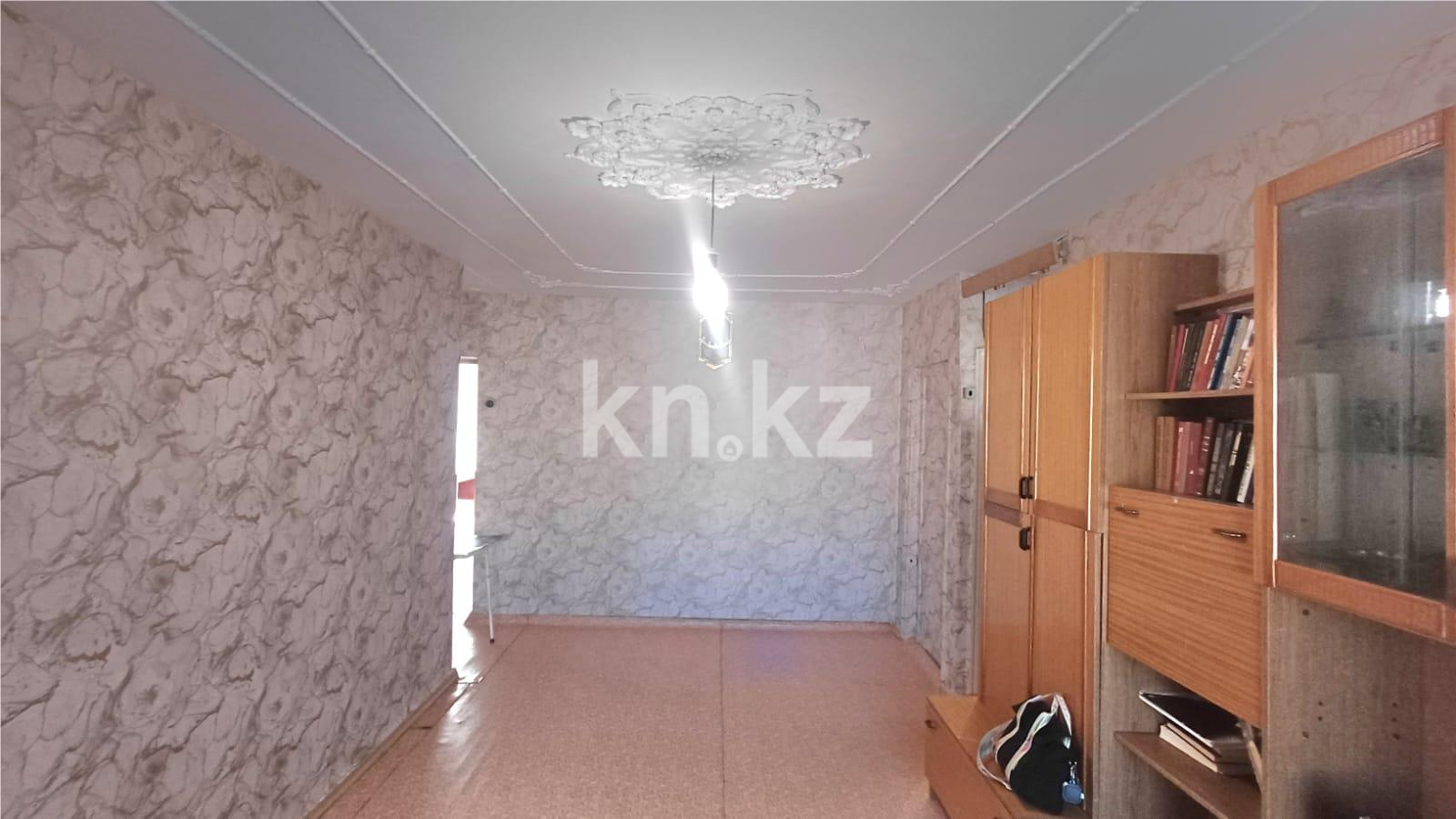 Продажа 3-комнатной квартиры, 55 м², мкр-н 12 - Продажа квартир в Караганде фото 3 из 12