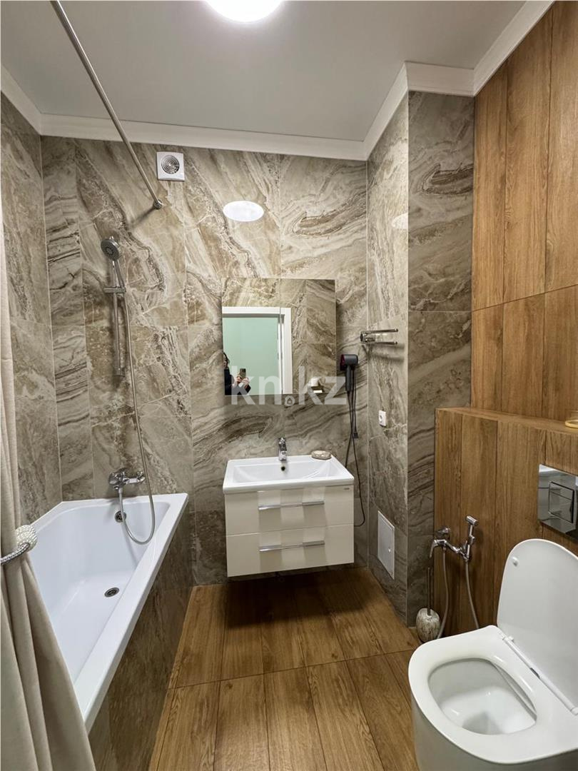 Продажа 2-комнатной квартиры, 79 м², пр. Улы Дала в Астане - фото 6