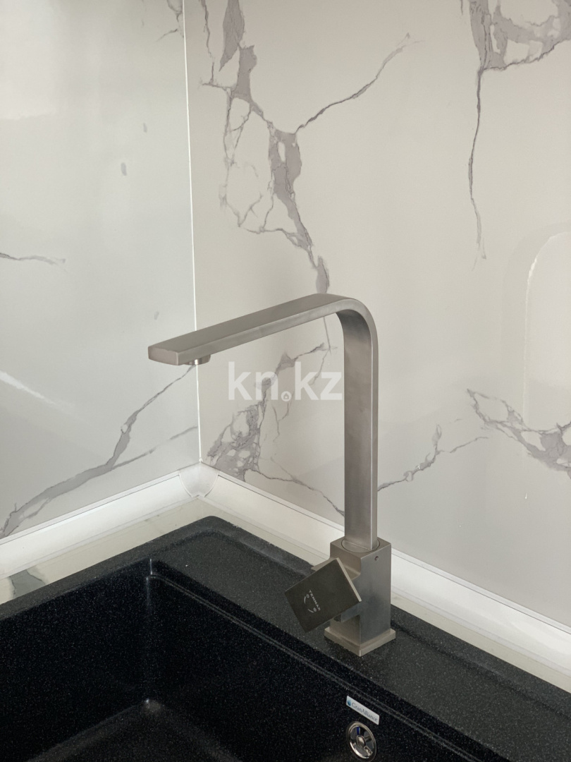 Продажа 1-комнатной квартиры, 50 м², ул. Толеметова, дом  64 - Продажа квартир в Шымкенте фото 13 из 32