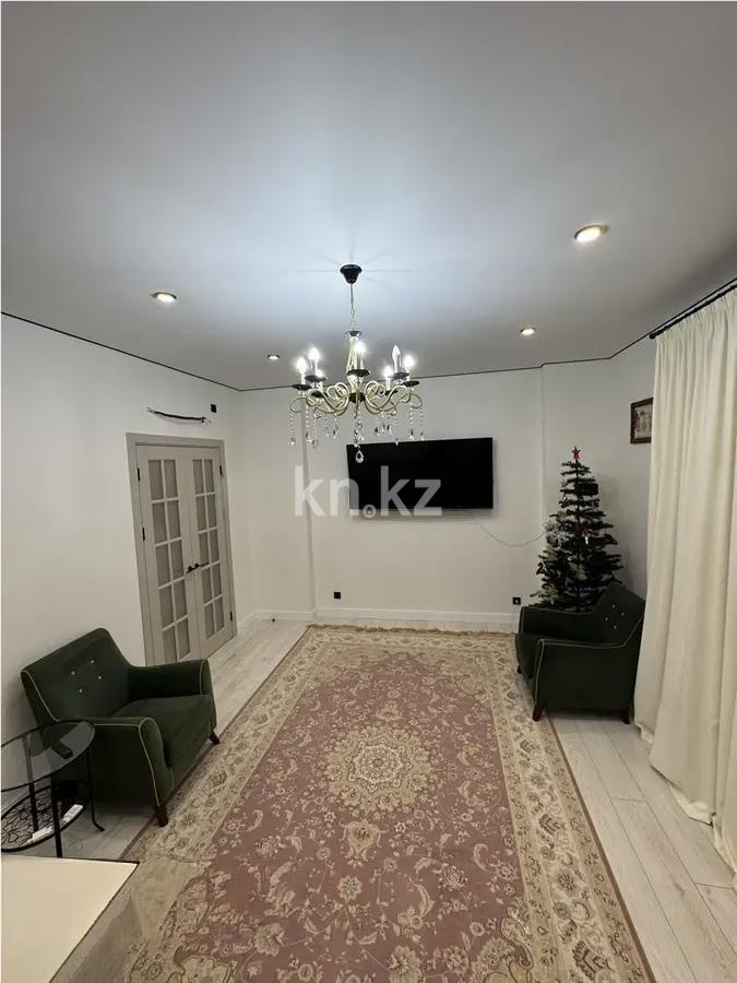 Продажа 3-комнатной квартиры, 103 м², ул. Казыбек би, дом  19 - Продажа квартир в Казахстане фото 1 из 4