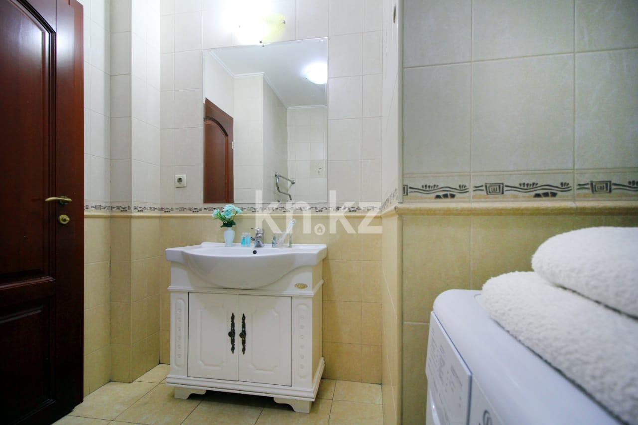 Аренда 1-комнатной квартиры посуточно, 50 м², ул. Хусаинова, дом  225 - ул. Ескараева - Аренда жилой и коммерческой недвижимости в Алматы фото 13 из 20