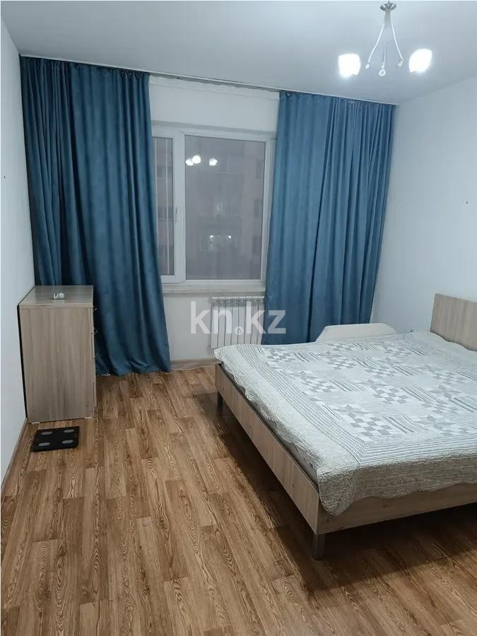 Продажа 3-комнатной квартиры, 101 м², мкр-н Аксай-4, дом  121 в Алматы - фото 2