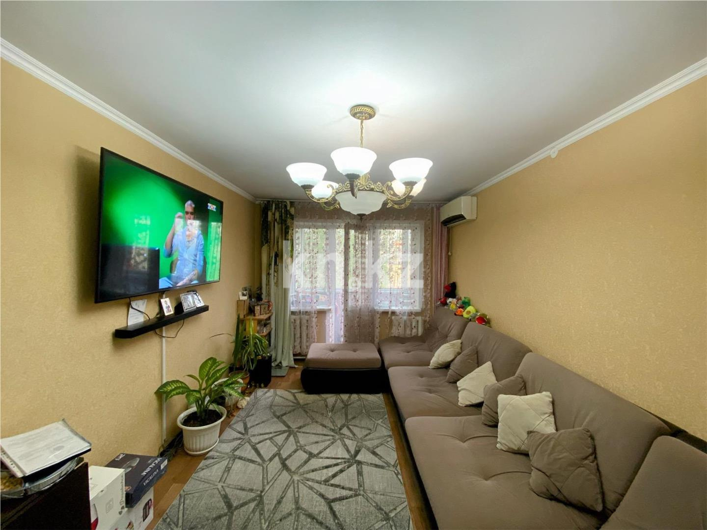 Продажа 2-комнатной квартиры, 45.2 м², ул. Ерубаева в Караганде