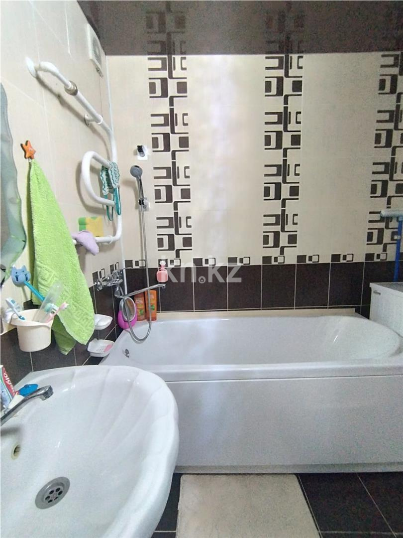 Продажа 3-комнатной квартиры, 67 м², пр. Мира - Продажа квартир в Темиртау фото 15 из 23