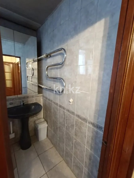 Продажа 4-комнатной квартиры, 75 м² в Алматы - фото 16