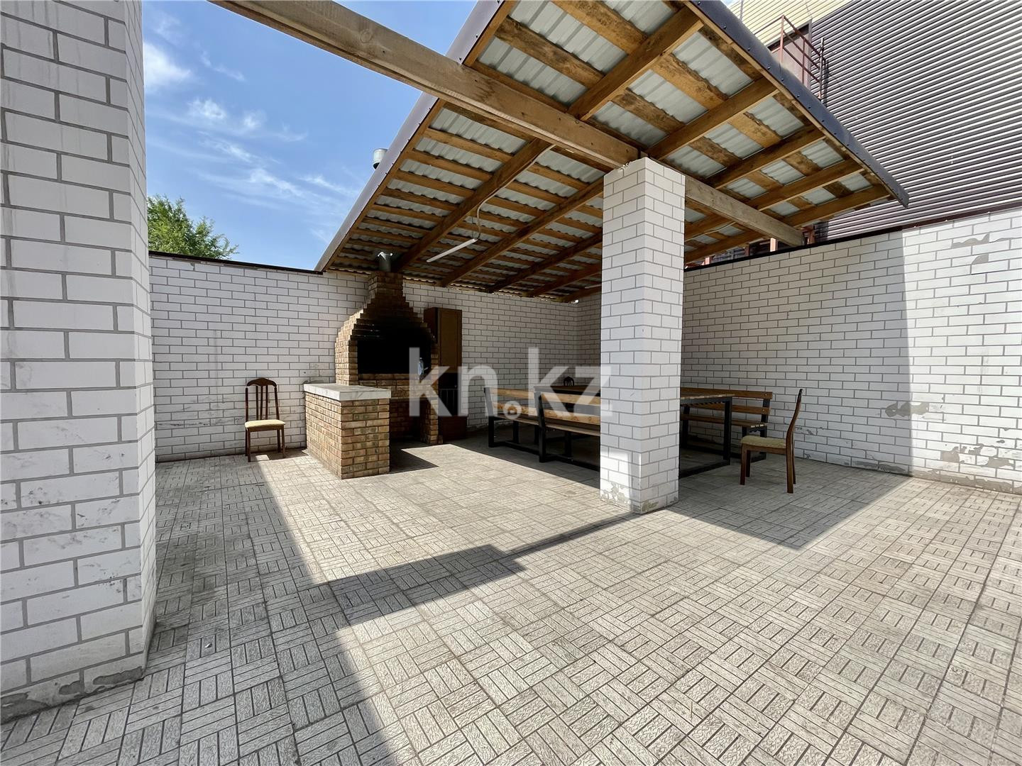 Продажа 4-комнатной квартиры, 140 м², ул. Муканова, дом  1/9 в Караганде - фото 13