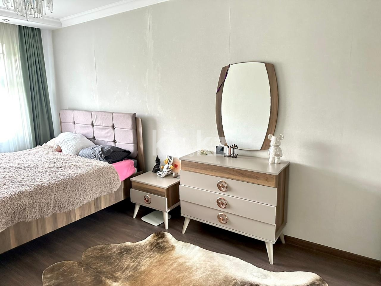 Продажа 3-комнатной квартиры, 60 м² - Продажа квартир в Караганде - страница 2 фото 7 из 18