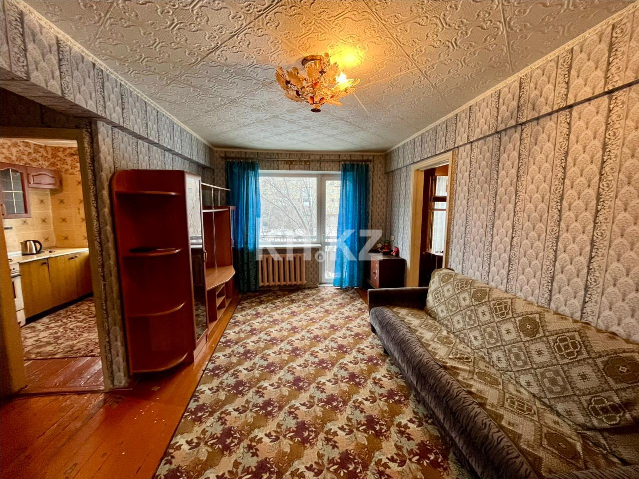 Продажа 2-комнатной квартиры, 43 м², ул. Локомотивная - Продажа квартир в Караганде фото 1 из 8