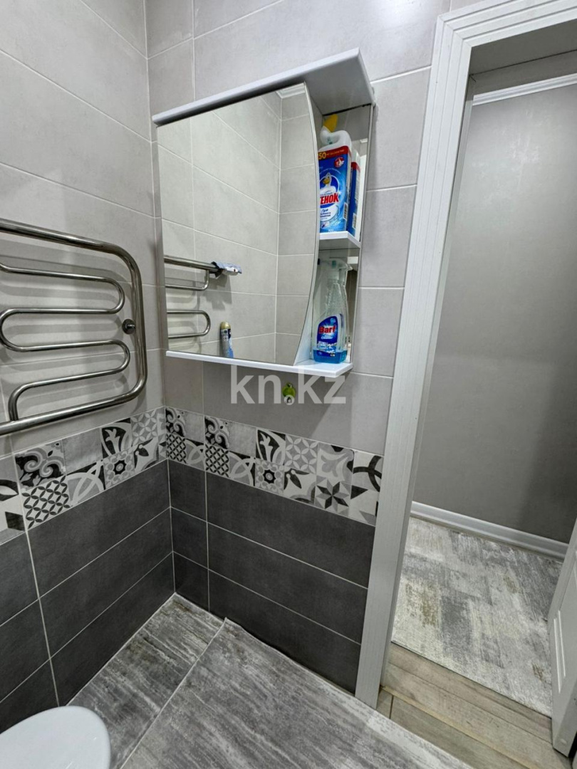 Продажа 2-комнатной квартиры, 60 м², ул. Муканова, дом  82 в Караганде - фото 10