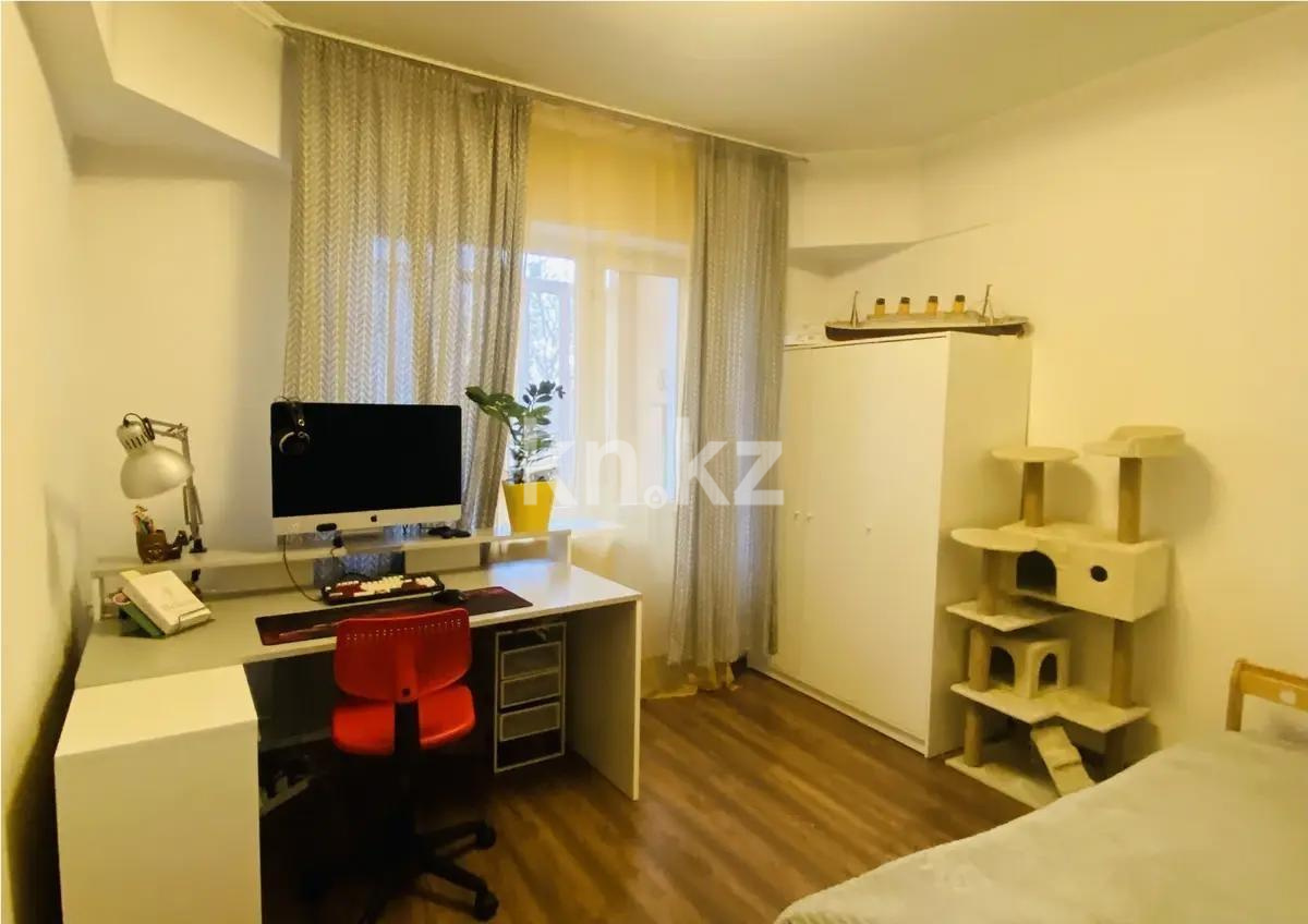 Продажа 3-комнатной квартиры, 70.8 м² в Алматы - фото 3