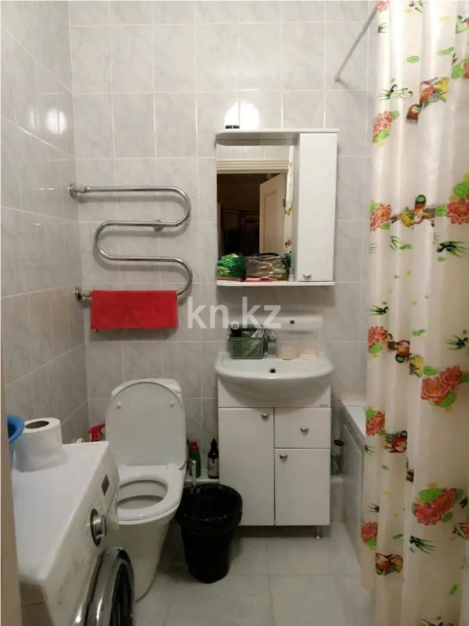 Продажа 1-комнатной квартиры, 50 м², пр. Улы Дала, дом  80 в Астане - фото 3