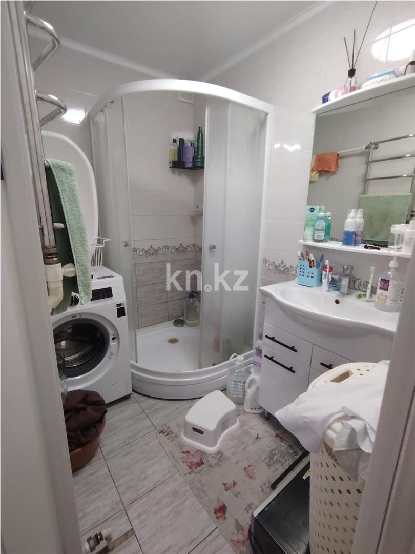 Продажа 4-комнатной квартиры, 62 м² - Продажа квартир в Караганде фото 12 из 15