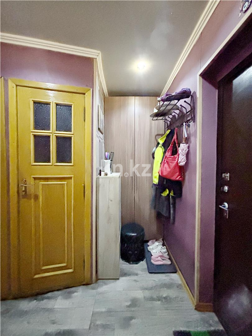 Продажа 1-комнатной квартиры, 30 м², ул. Рыскулова, дом  15 - Продажа квартир в Караганде фото 11 из 12