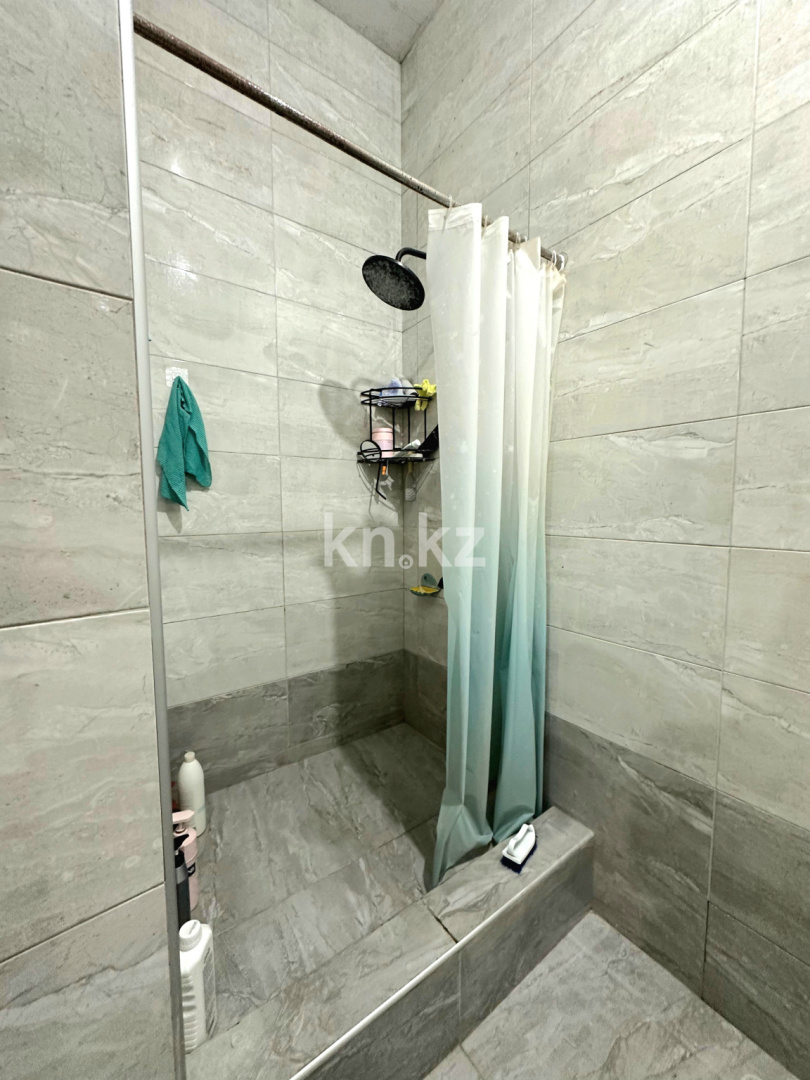 Продажа 9-комнатного дома, 375 м², Кызылжар, дом  8 - Продажа квартир в Шымкенте фото 11 из 33