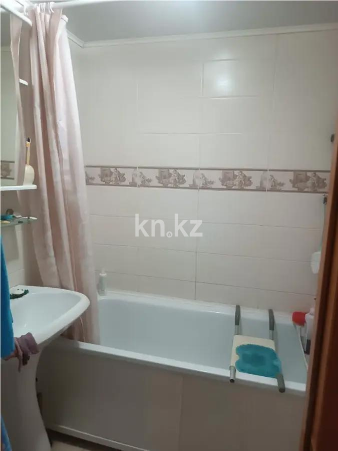Продажа 3-комнатной квартиры, 67 м², ул. Манаса, дом  6/1 в Астане - фото 5