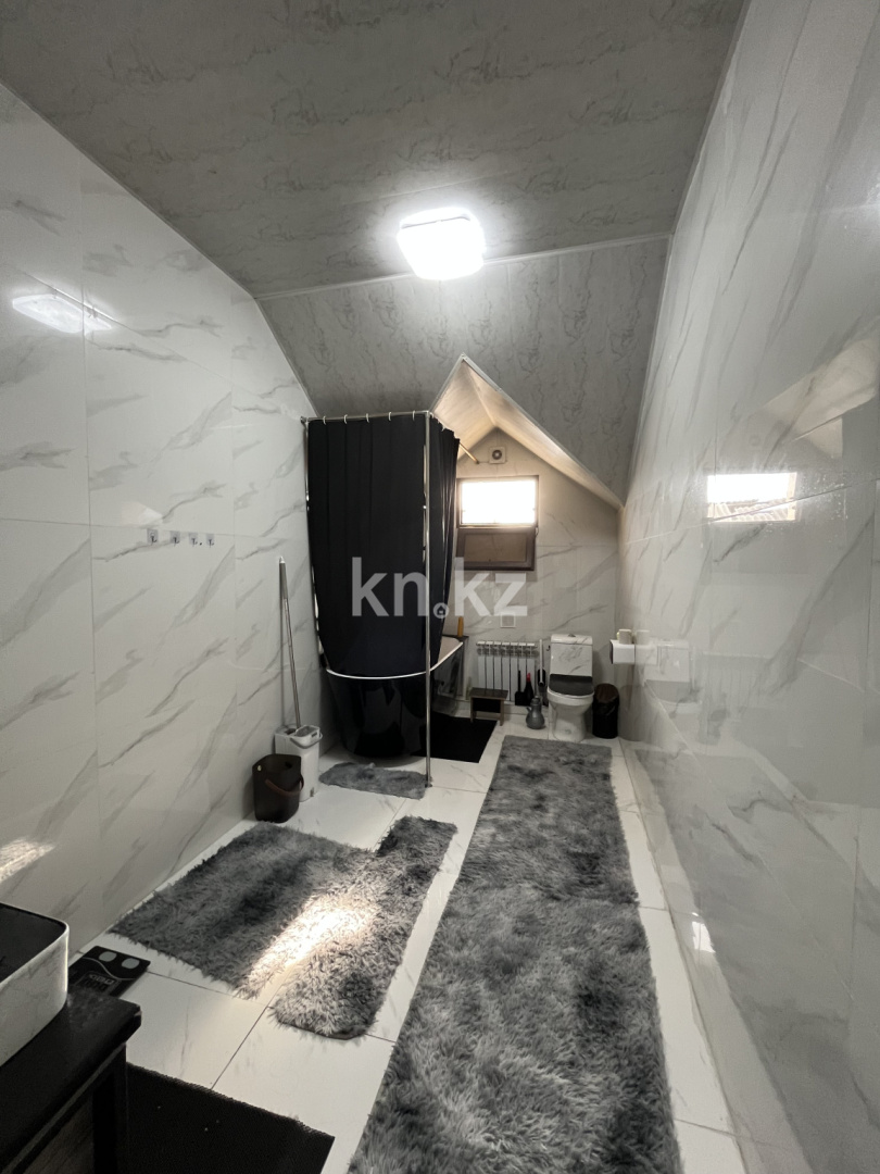 Продажа 8-комнатного дома, 300 м² - Продажа домов, коттеджей в Енбекшинском р-не Шымкента фото 22 из 27