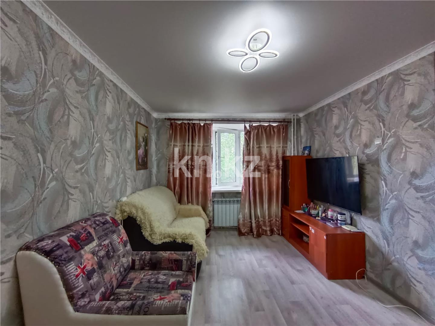 Продажа 1-комнатной квартиры, 29 м² - Продажа квартир в Пришахтинске Караганды - страница 2 фото 1 из 9