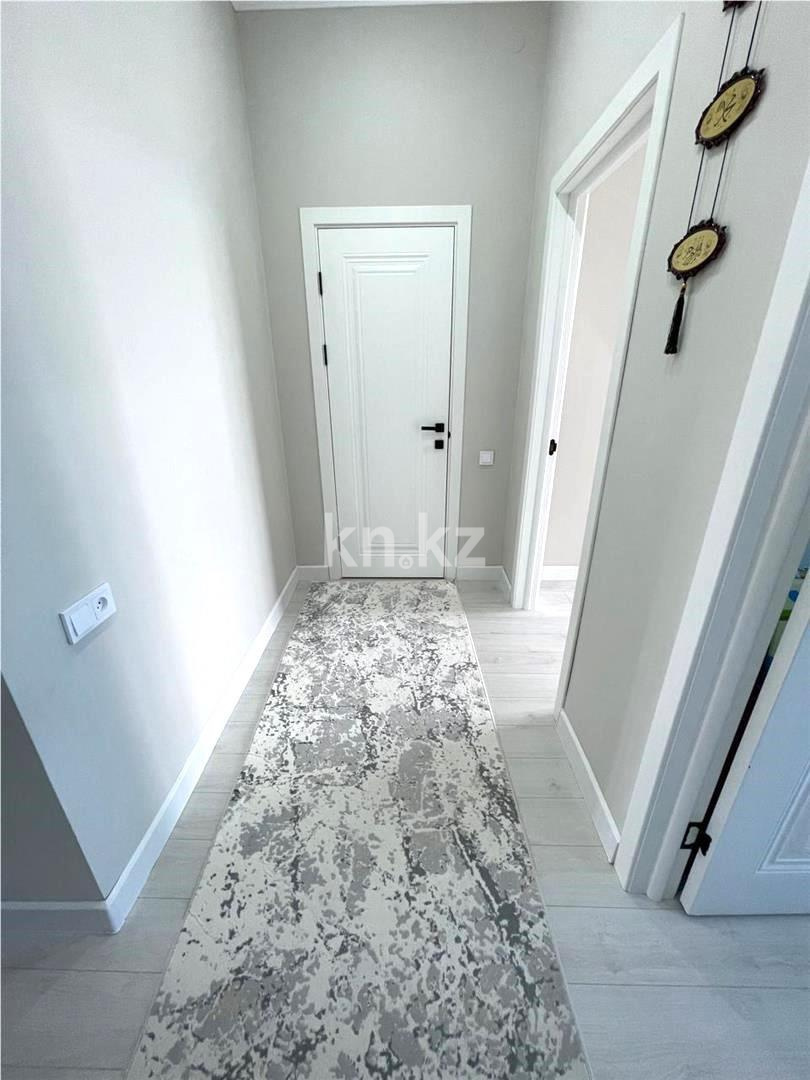 Продажа 3-комнатной квартиры, 94 м², ул. Муканова - Продажа квартир в Караганде фото 12 из 20