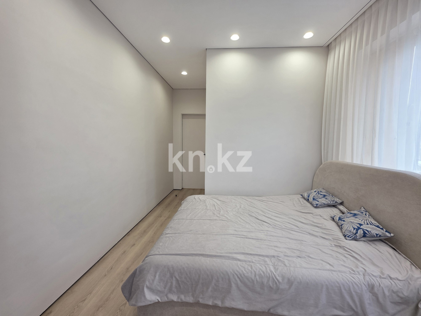 Продажа 3-комнатной квартиры, 85.9 м² в Алматы - фото 16