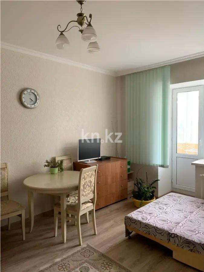 Продажа 1-комнатной квартиры, 38 м² в Астане