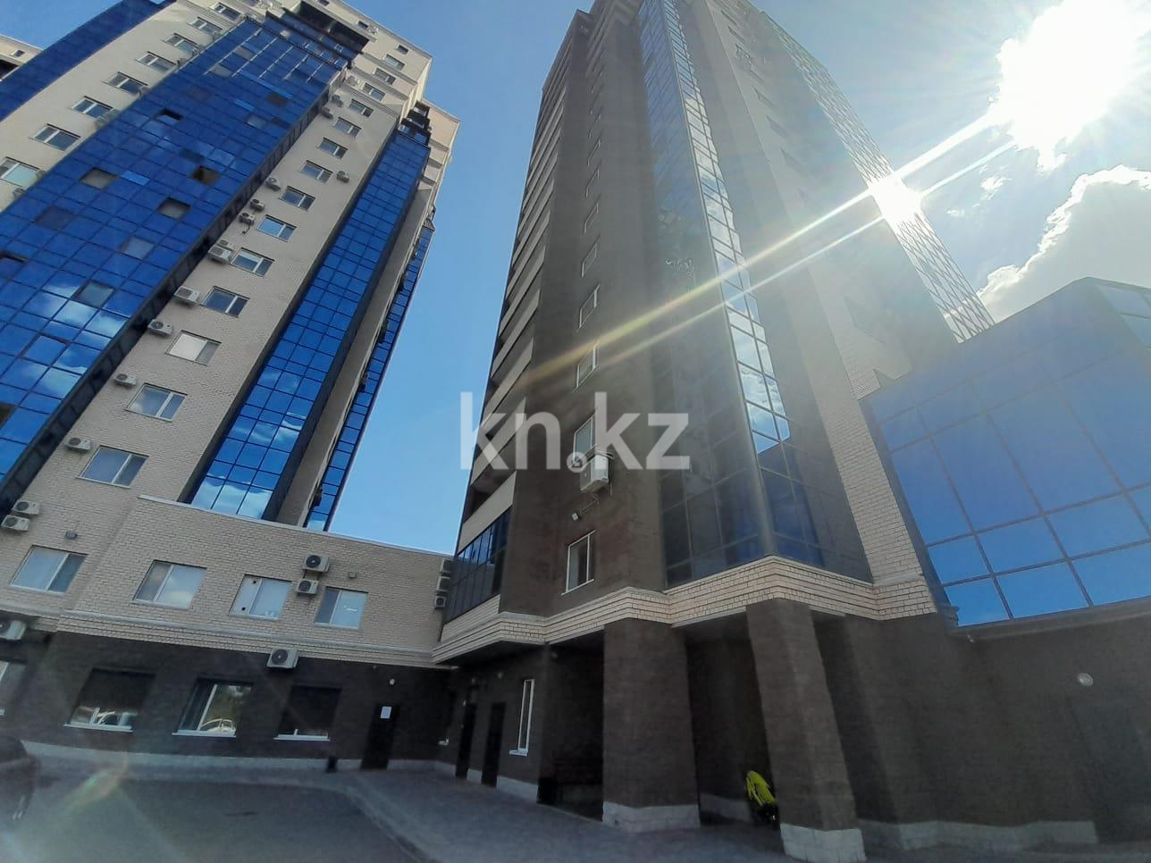 Продажа 3-комнатной квартиры, 84 м², ул. Ержанова, дом  34/1 - Продажа квартир в Караганде фото 7 из 17