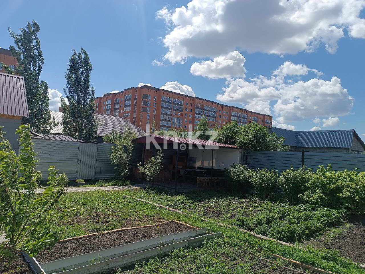 Продажа 5-комнатного дома, 213 м², 68-й квартал - Продажа квартир в Костанае фото 8 из 34