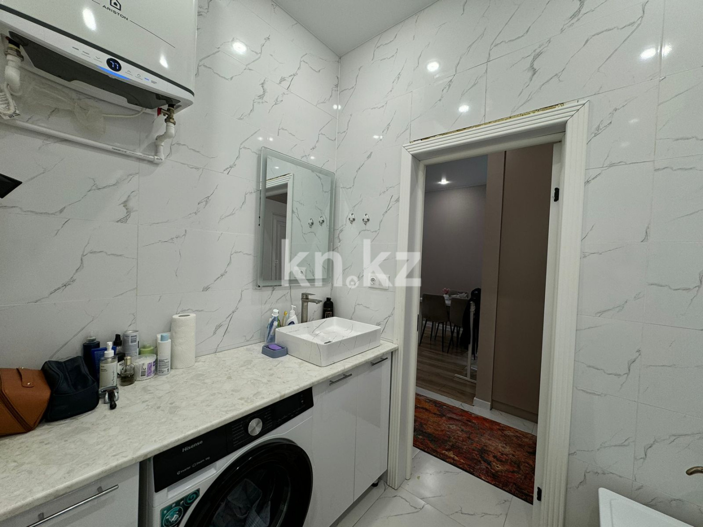 Продажа 2-комнатной квартиры, 40 м², мкр-н Голубые Пруды, дом  456/2 в Караганде - фото 11