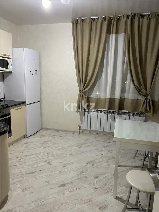 Продажа 1-комнатной квартиры, 43 м², пр. Улы Дала, дом  63 в Астане - фото 4