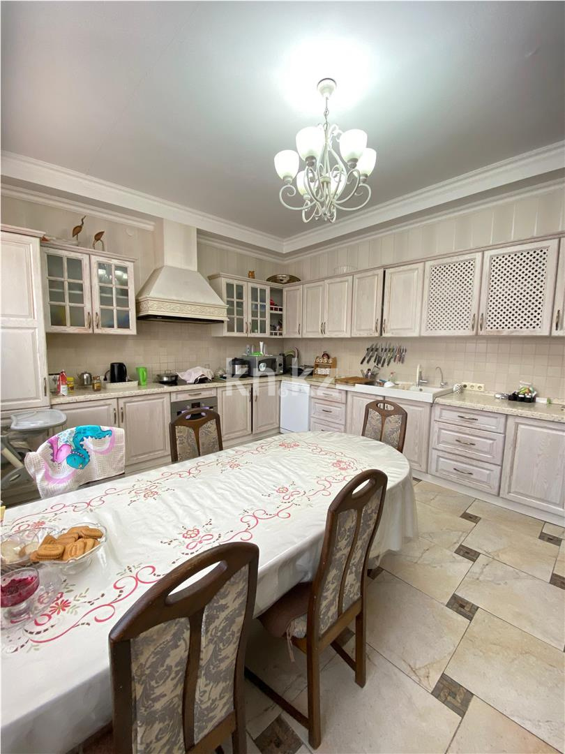 Продажа 7-комнатного дома, 461.1 м², мкр-н Городской аэропорт - Продажа домов и коттеджей в Караганде фото 20 из 41