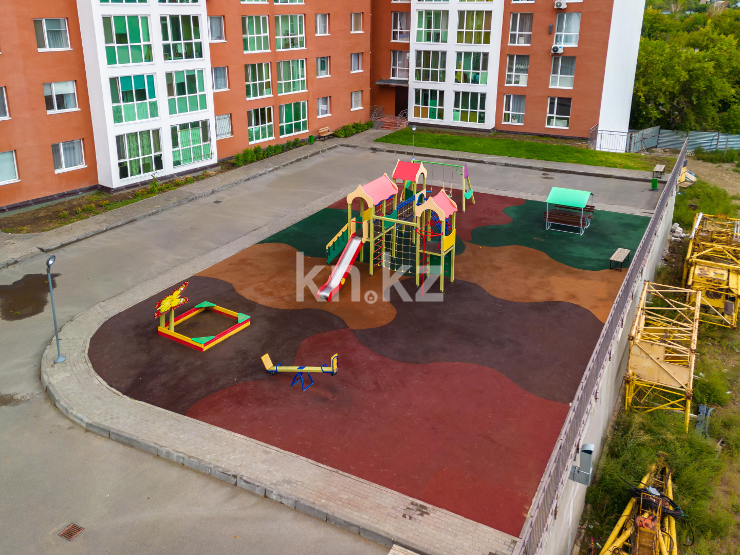 Продажа 2-комнатной квартиры, 61 м², ул. Кургальжинское шоссе, дом  20/2 в Астане - фото 9