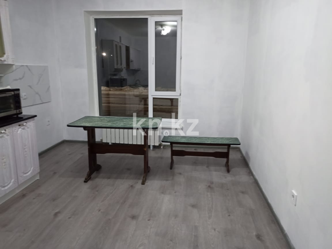 Продажа 1-комнатной квартиры, 39 м², ул. Кургальжинское шоссе, дом  108 - Продажа квартир в Астане фото 2 из 11