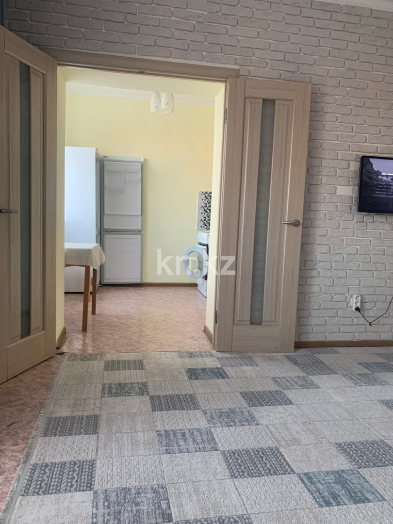 Аренда 1-комнатной квартиры, 38 м², ул. Косшыгулулы, дом  23 - Аренда  однокомнатных квартир помесячно в Астане с фото фото 9 из 16
