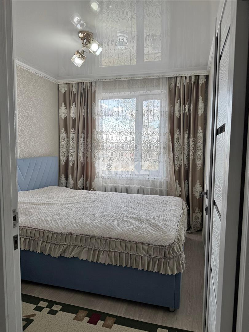 Продажа 3-комнатной квартиры, 65 м², мкр-н 18 - Продажа квартир в Караганде фото 4 из 13